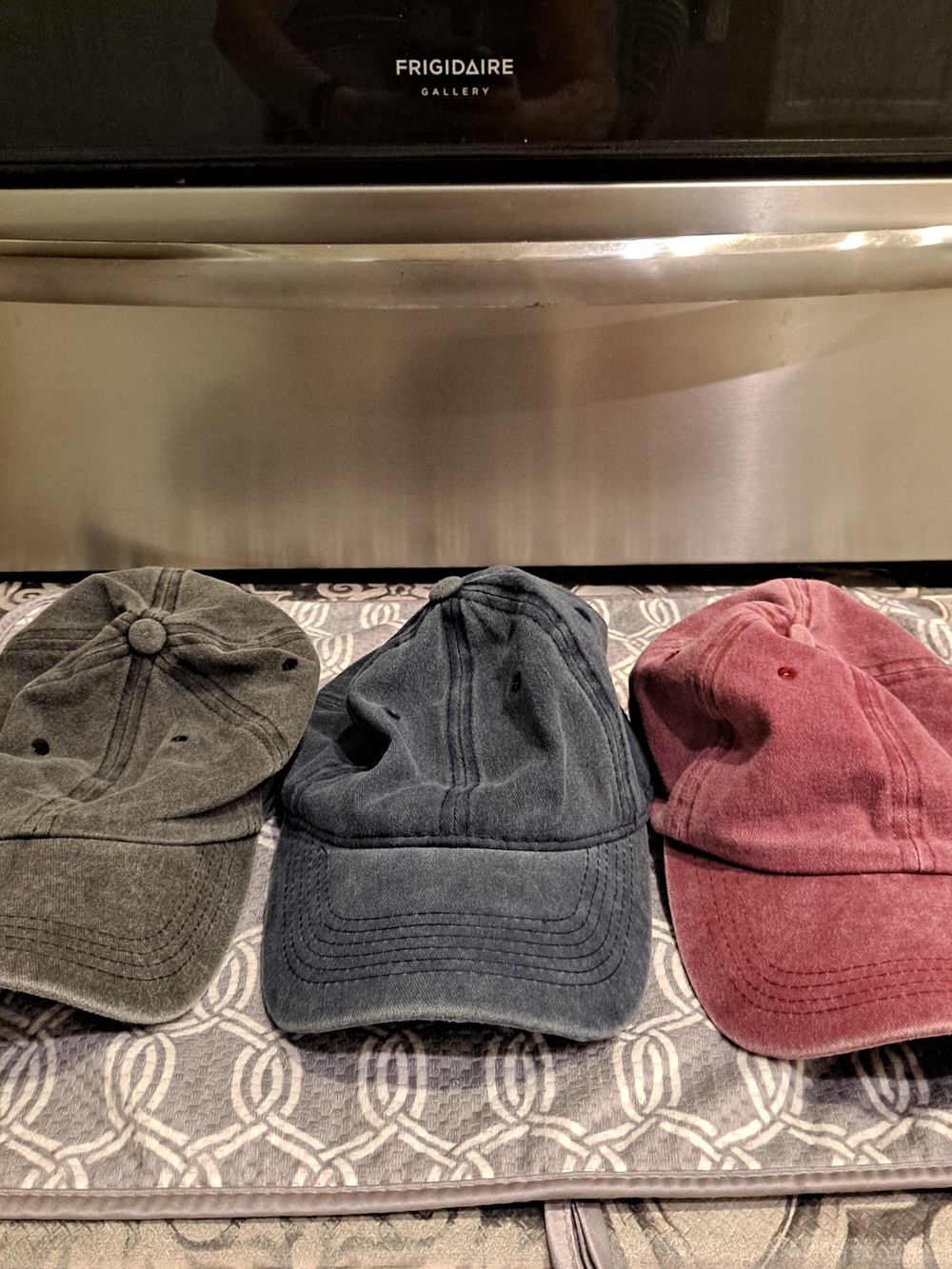 Set Of 3 Distressed 100% Cotton Adjustable Baseball Cap - Gray Navy Red Unisex